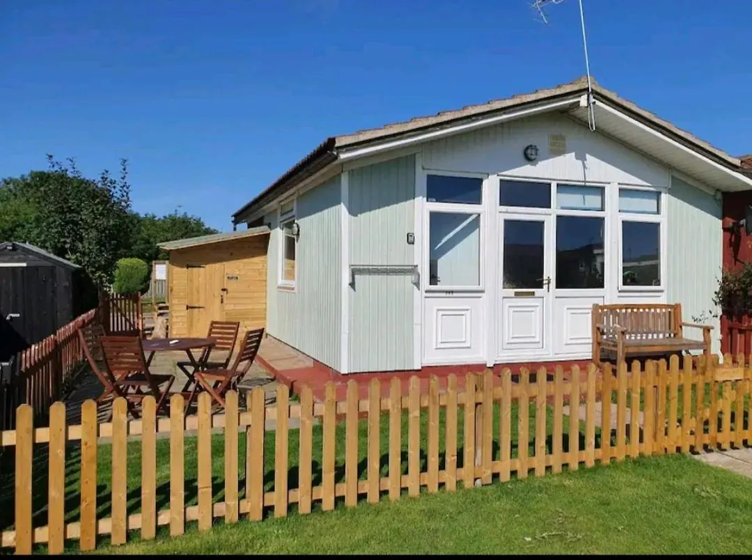 The Salty Sea Dog - Dog Friendly And 2 Minutes Walk To The Beautiful, Golden Beach Bridlington